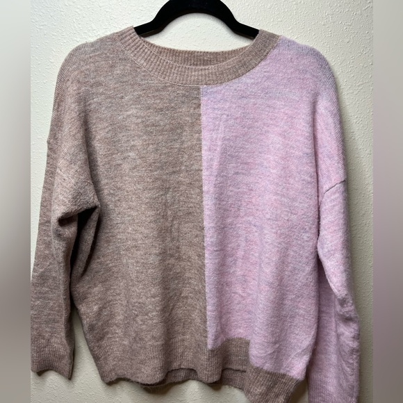 Women’s Saturday Sunday by Anthropologie size s small sweater - Picture 2 of 3